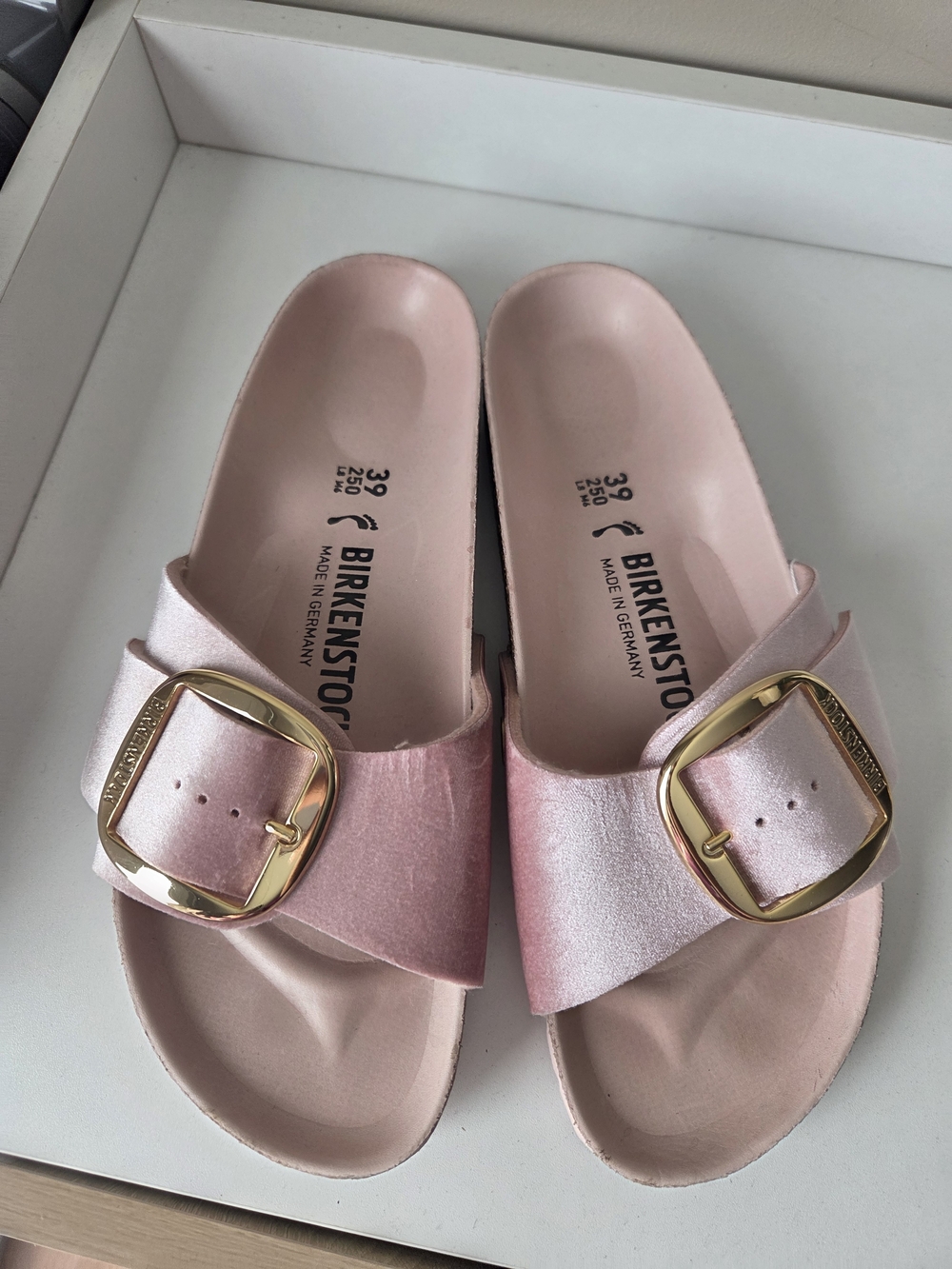 Birkenstock Pink Slide Sandals with Gold Buckles - Picture 16 of 16